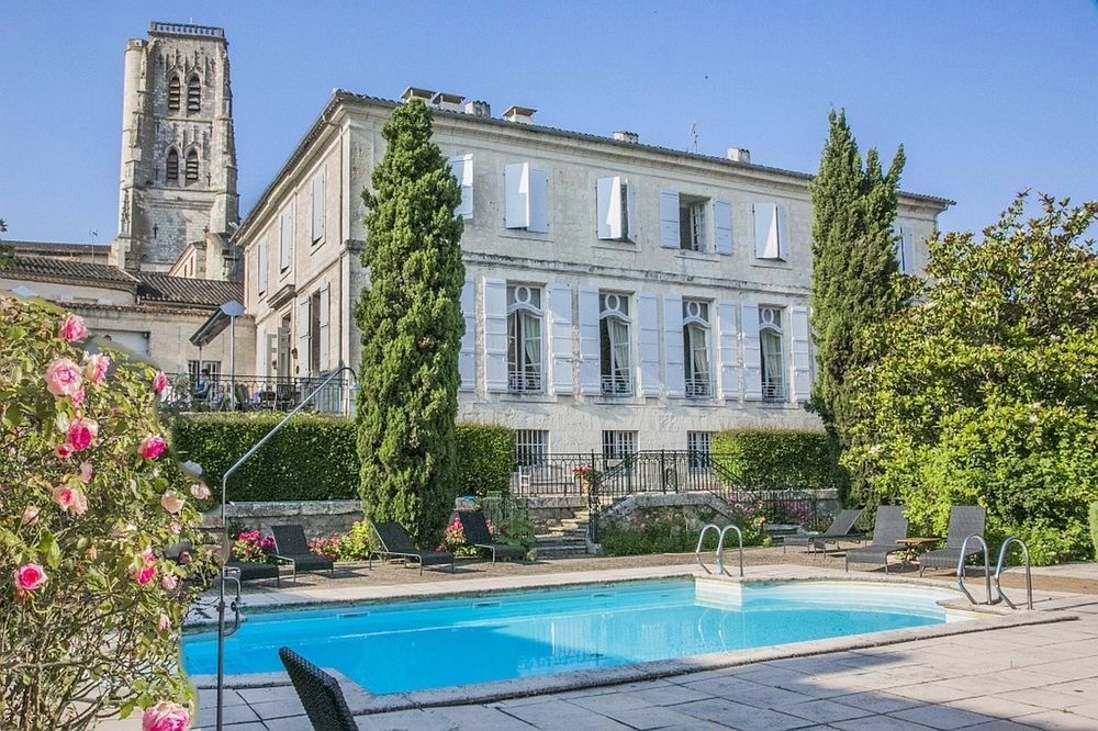 Hotel De Bastard 雷克图尔 外观 照片